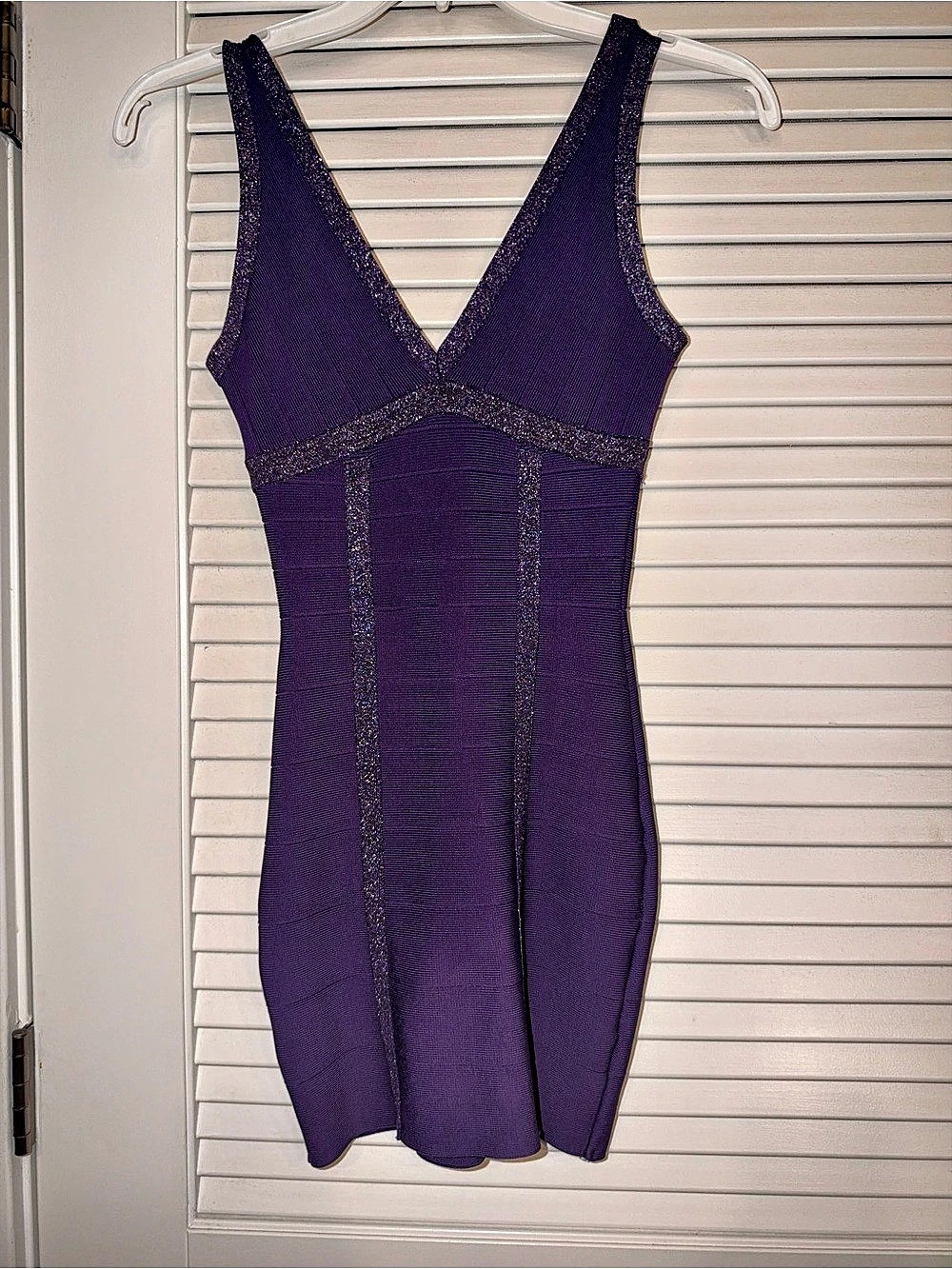 GUESS Purple V-Neck Bandage Mini Dress with Sparkle Trim size small